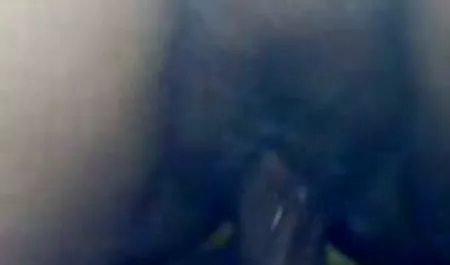 ஹாலோவீன் நிறைய விசித்திரமான பெண்கள் செக் paino மற்றும் ஆண்கள்