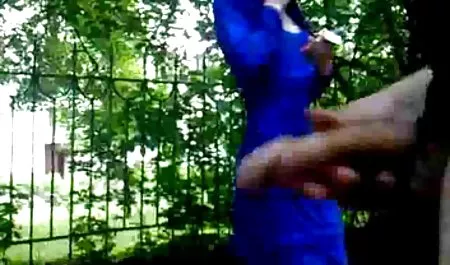 உணர்வு பொன்னிற கேட்டி காரோ பரப்பி, செக் kingery தனது முடிவற்ற கால்கள்