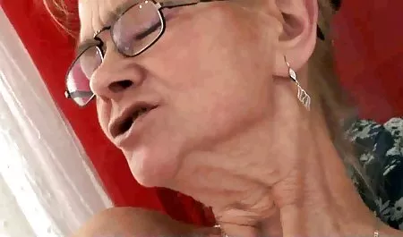 பாம்பாட்டி வாய்ப்பு பணம் செக்ஸ் மற்றும் she செக் ஆபாச எஸ் couldn ' t say no