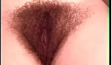 நல்ல மேரி மன்றோ மற்றும் பெரிய கழுதை கடின fucked செக் கேங் பேங்