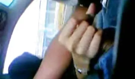 அழகான மாதிரி செல்கிறது செக் ஆபாச hd ஒரு வார்ப்பு