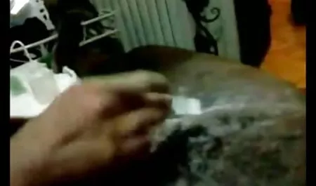 அவளது செக் சிற்றின்ப ஆன்லைன் விளையாட