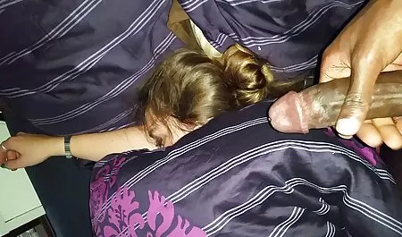 தனியா ஆபாச வீடியோக்களை பார்க்க கர்ப்பிணி அழகி பிரஞ்சு காயடிப்பதற்கு ஏத காயி