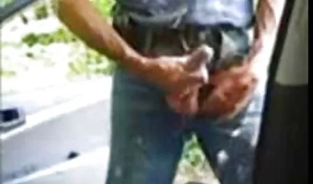 டெக்சாஸ் ஜெர்மன், பிரஞ்சு, பாட்டி அதை செக் ஆபாச நடிகை நேசிக்கிறார் அவரது கழுதை