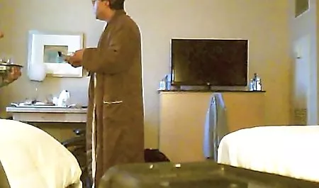 ஒரு இரகசிய விவகாரம் படமாக்கப்பட்டது!சோஃபி பற்றி தெரியாது என் புதிய கேமரா ஆபாச வீடியோக்களை ஆன்லைன் செக்