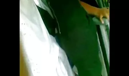 சன்னி லியோன் (கி. watch செக் ஆபாச மு.)