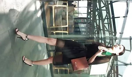 மேகி கிரீன், லேவி பண VAG காட்சி - உண்மையில் செக்ஸ் மீது செக் தெருக்களில் அரசர்கள்