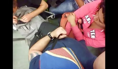 வழுக்கை அப்பா செக் ஆபாச இருந்து மசாஜ் பார்லர் நீண்டு தெய்வீக பொன்னிற Candie படுக்கை மீது