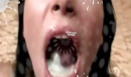 சிறிய அழகு நேசிக்கிறார் பெரிய தசைகள் மற்றும் பெரிய காயி or மாங்கா ஆபாச வீடியோ செக் தெரு கறுப்பர்