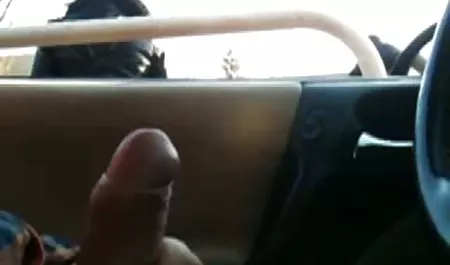 சாட்டிவா தவறாக நேசிக்கிறார் செக் ஆபாச வீட்டில் வைத்து விரல்கள் அவளது