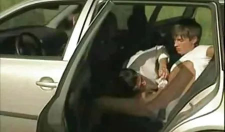 மயிரடர்ந்த என் செக் ஆபாச செக்ஸ் மனைவி