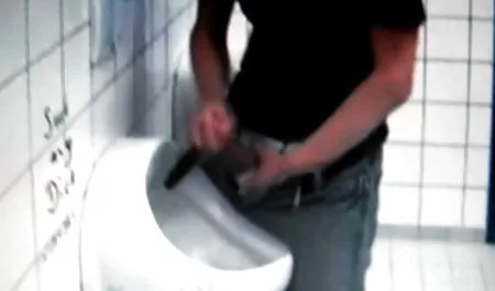 பணக்கார பெண் ஒரு பற்றாக்குறை செக்ஸ் மற்றும் கருப்பு செக் ஆபாச தம்பதிகள் சேமிக்கிறது அவரது