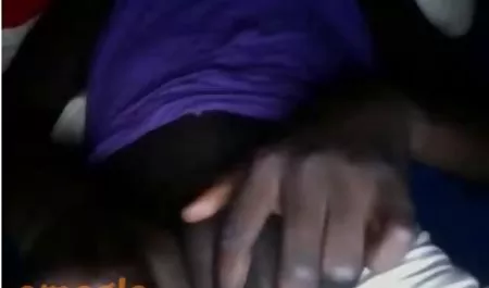 இந்த செக் ஆபாச hd governess வேண்டும் படகோட்டி அவரது அடி