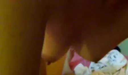 நல்ல தெரிகிறது குழந்தை உணர்ச்சி செக்ஸ் பிறகு யோகா அமர்வு செக் ஆபாச