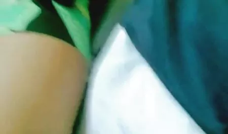 பாகிஸ்தான் பெரிய மார்பகங்கள் செக் kingery கொழுப்பு